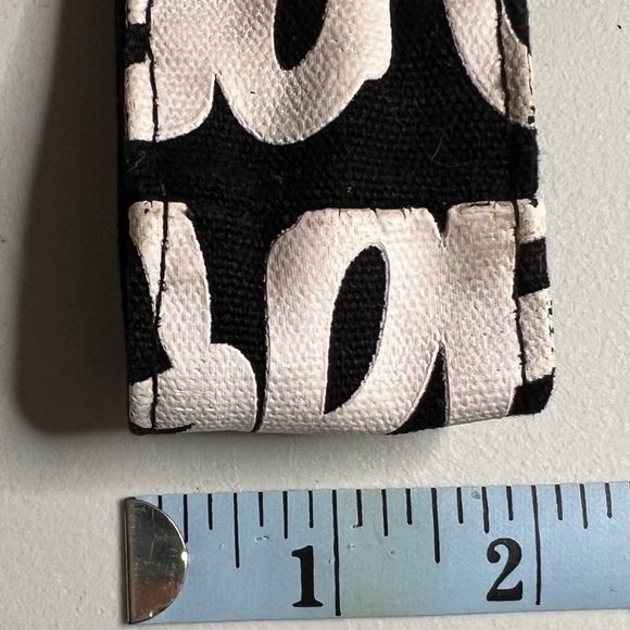 Robin Ruth Adjustable Shoulder Bag Great Smoky MTNS lined with snap closure - Picture 5 of 16